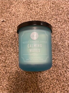 DW Home Calming Waves Candle – Coastal Ocean Scented Candle –